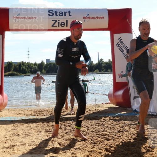 07.09.2025 - 19. Norderstedt Triathlon Luisa Fischer http://msf.ph/oto/8765295 07.09.2025 15:06:22 Schwimmen 436, 902, 903, 935, 945, 955, 1427, 1544 meine-sportfotos.de
