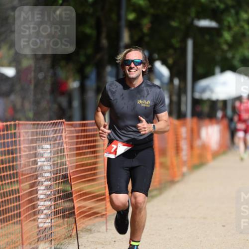 07.09.2025 - 19. Norderstedt Triathlon Michael Strokosch http://msf.ph/oto/8765307 07.09.2025 12:13:51 Laufen 287, 748 meine-sportfotos.de
