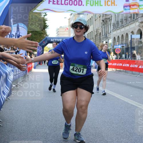 07.09.2025 - BARMER Alsterlauf Strokosch-Dieckow http://msf.ph/oto/8765310 07.09.2025 10:29:18 Ziel 2215, 2382, 3287, 5071 meine-sportfotos.de