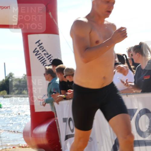 07.09.2025 - 19. Norderstedt Triathlon Luisa Fischer http://msf.ph/oto/8765319 07.09.2025 15:06:24 Schwimmen 436, 902, 903, 945, 955, 1427, 1544 meine-sportfotos.de