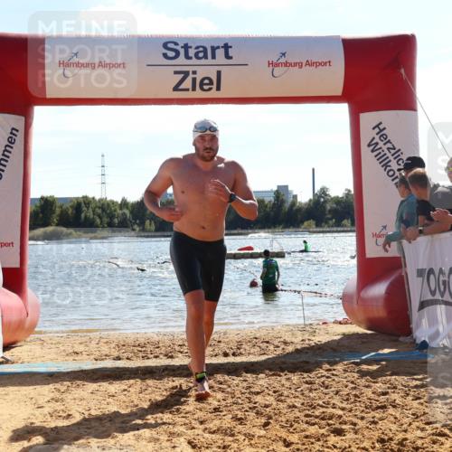 07.09.2025 - 19. Norderstedt Triathlon Luisa Fischer http://msf.ph/oto/8765356 07.09.2025 15:06:27 Schwimmen 436, 902, 945, 955, 1427, 1544 meine-sportfotos.de