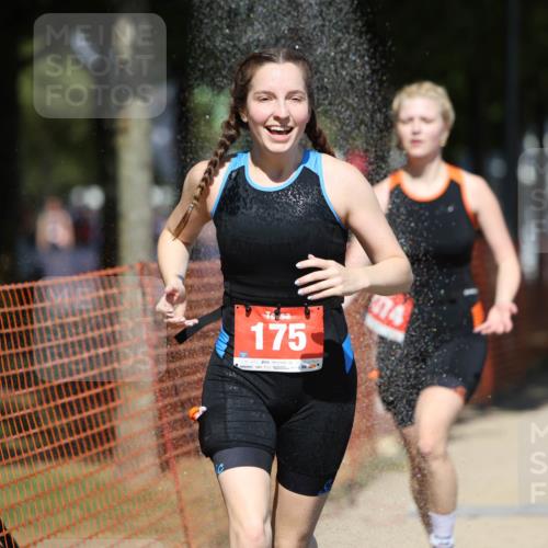 07.09.2025 - 19. Norderstedt Triathlon Michael Strokosch http://msf.ph/oto/8765358 07.09.2025 13:20:37 Laufen 175, 272, 754, 1374 meine-sportfotos.de