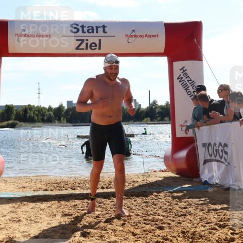 07.09.2025 - 19. Norderstedt Triathlon Luisa Fischer http://msf.ph/oto/8765362 07.09.2025 15:06:27 Schwimmen 436, 902, 945, 955, 1427, 1544 meine-sportfotos.de