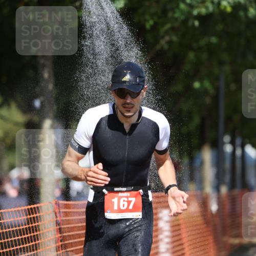 07.09.2025 - 19. Norderstedt Triathlon Michael Strokosch http://msf.ph/oto/8765371 07.09.2025 12:59:09 Laufen 167 meine-sportfotos.de