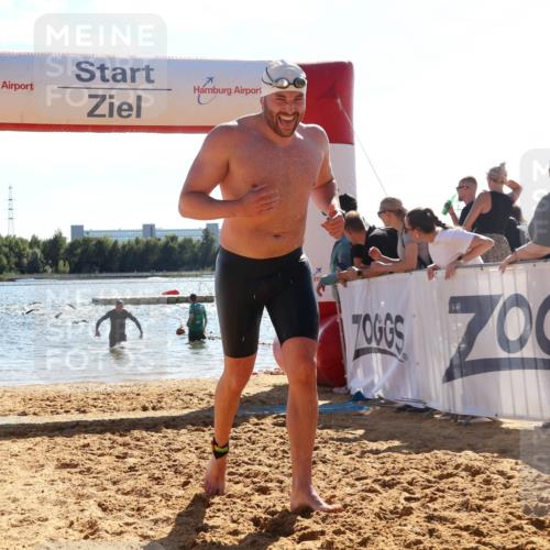 07.09.2025 - 19. Norderstedt Triathlon Luisa Fischer http://msf.ph/oto/8765374 07.09.2025 15:06:28 Schwimmen 436, 902, 945, 955, 1544 meine-sportfotos.de