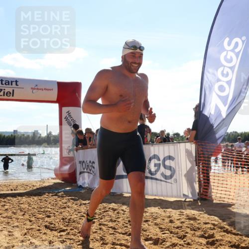 07.09.2025 - 19. Norderstedt Triathlon Luisa Fischer http://msf.ph/oto/8765383 07.09.2025 15:06:28 Schwimmen 436, 902, 945, 955, 1544 meine-sportfotos.de