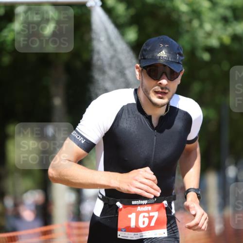 07.09.2025 - 19. Norderstedt Triathlon Michael Strokosch http://msf.ph/oto/8765385 07.09.2025 12:59:09 Laufen 167 meine-sportfotos.de