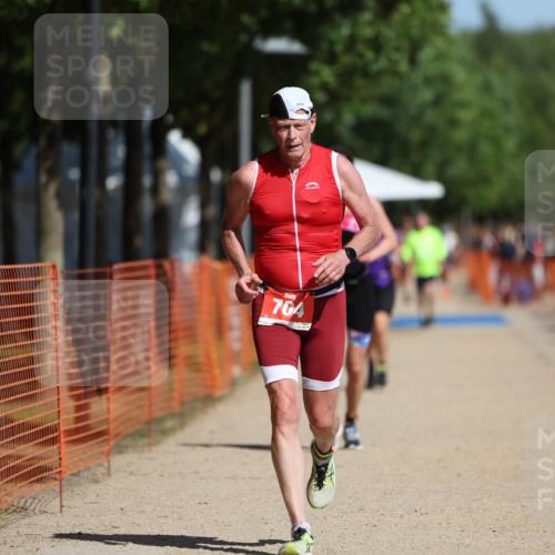 07.09.2025 - 19. Norderstedt Triathlon Michael Strokosch http://msf.ph/oto/8765409 07.09.2025 12:14:03 Laufen 704, 1334 meine-sportfotos.de