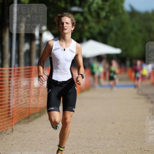 07.09.2025 - 19. Norderstedt Triathlon Michael Strokosch http://msf.ph/oto/8765411 07.09.2025 10:49:02 Laufen 113, 645, 665, 675 meine-sportfotos.de
