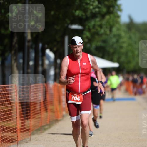 07.09.2025 - 19. Norderstedt Triathlon Michael Strokosch http://msf.ph/oto/8765413 07.09.2025 12:14:03 Laufen 704, 1334 meine-sportfotos.de