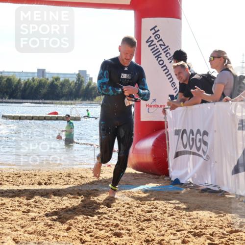 07.09.2025 - 19. Norderstedt Triathlon Luisa Fischer http://msf.ph/oto/8765432 07.09.2025 15:06:50 Schwimmen 1400 meine-sportfotos.de