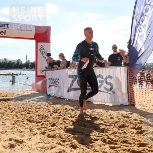 07.09.2025 - 19. Norderstedt Triathlon Luisa Fischer http://msf.ph/oto/8765446 07.09.2025 15:06:51 Schwimmen 1400 meine-sportfotos.de