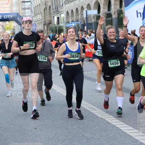 07.09.2025 - BARMER Alsterlauf Strokosch-Dieckow http://msf.ph/oto/8765474 07.09.2025 10:11:57 Ziel 2128, 2226, 2942, 3302, 3444, 3445, 3446, 3471, 3990, 4101, 4413, 4518, 4519, 4561, 4694, 4829, 4899, 5492, 5630, 6199, 6200, 6310, 8170, 8181, 8182, 8228, 8229 meine-sportfotos.de