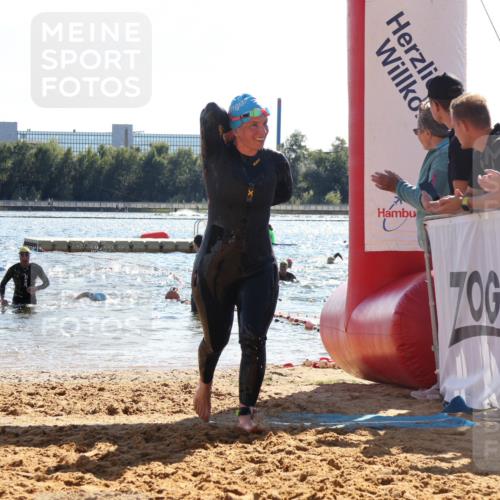 07.09.2025 - 19. Norderstedt Triathlon Luisa Fischer http://msf.ph/oto/8765489 07.09.2025 15:07:09 Schwimmen 933, 1419, 1432, 1473 meine-sportfotos.de