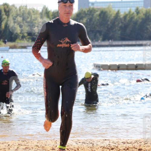 07.09.2025 - 19. Norderstedt Triathlon Luisa Fischer http://msf.ph/oto/8765497 07.09.2025 15:07:11 Schwimmen 933, 1419, 1432, 1473 meine-sportfotos.de