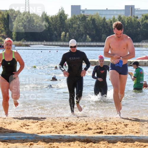 07.09.2025 - 19. Norderstedt Triathlon Luisa Fischer http://msf.ph/oto/8765506 07.09.2025 12:36:21 Schwimmen 235, 264, 1353 meine-sportfotos.de