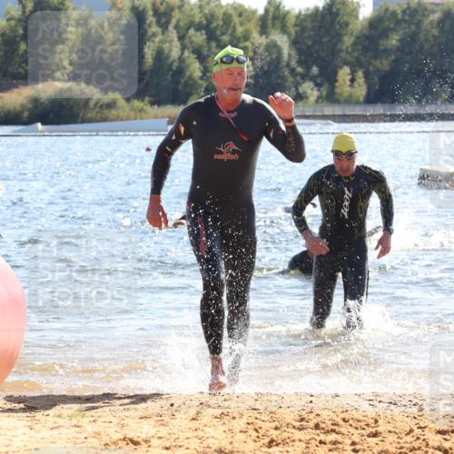 07.09.2025 - 19. Norderstedt Triathlon Luisa Fischer http://msf.ph/oto/8765551 07.09.2025 15:07:15 Schwimmen 910, 933, 1419, 1432 meine-sportfotos.de