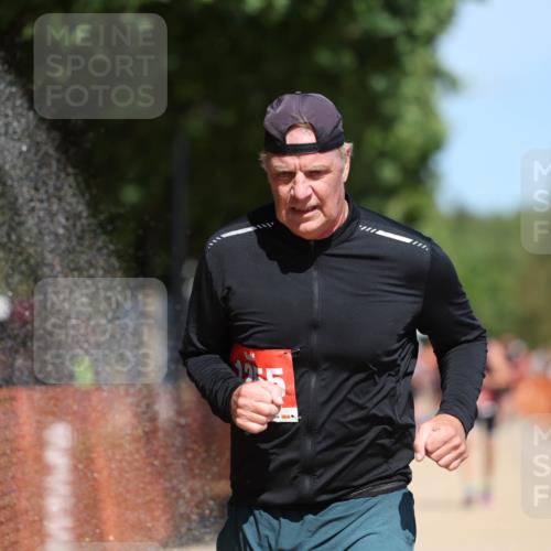 07.09.2025 - 19. Norderstedt Triathlon Michael Strokosch http://msf.ph/oto/8765556 07.09.2025 12:59:28 Laufen 1255, 1256, 1327 meine-sportfotos.de