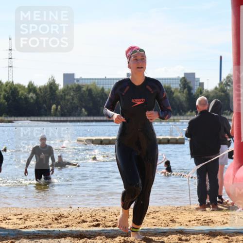 07.09.2025 - 19. Norderstedt Triathlon Luisa Fischer http://msf.ph/oto/8765582 07.09.2025 12:36:28 Schwimmen 264, 324, 1353 meine-sportfotos.de