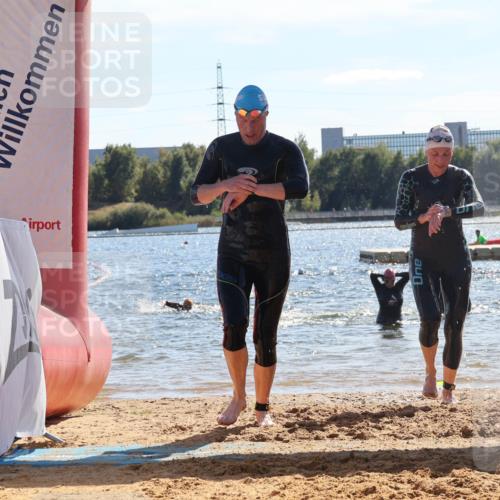 07.09.2025 - 19. Norderstedt Triathlon Luisa Fischer http://msf.ph/oto/8765648 07.09.2025 15:07:26 Schwimmen 910, 915, 954, 1417 meine-sportfotos.de