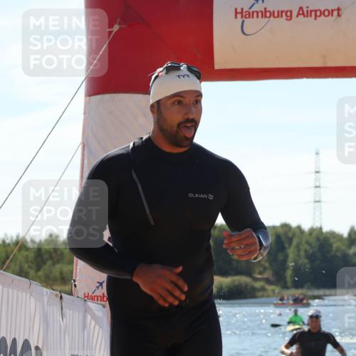 07.09.2025 - 19. Norderstedt Triathlon Luisa Fischer http://msf.ph/oto/8765666 07.09.2025 12:36:40 Schwimmen 193, 206, 324, 332 meine-sportfotos.de