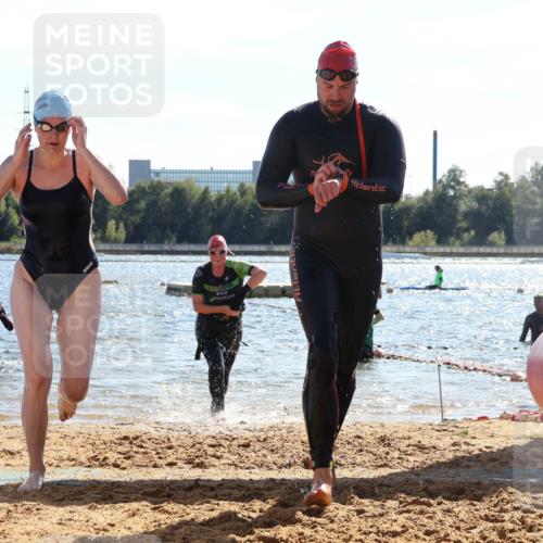 07.09.2025 - 19. Norderstedt Triathlon Luisa Fischer http://msf.ph/oto/8765687 07.09.2025 15:07:37 Schwimmen 915, 936, 954, 1512, 1547 meine-sportfotos.de