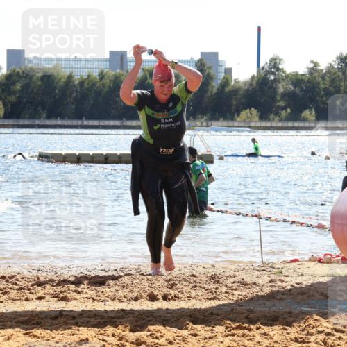 07.09.2025 - 19. Norderstedt Triathlon Luisa Fischer http://msf.ph/oto/8765709 07.09.2025 15:07:40 Schwimmen 415, 936, 1512, 1547 meine-sportfotos.de