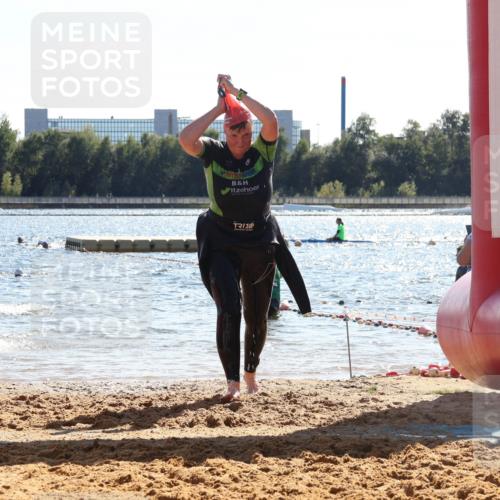 07.09.2025 - 19. Norderstedt Triathlon Luisa Fischer http://msf.ph/oto/8765715 07.09.2025 15:07:40 Schwimmen 415, 936, 1512, 1547 meine-sportfotos.de