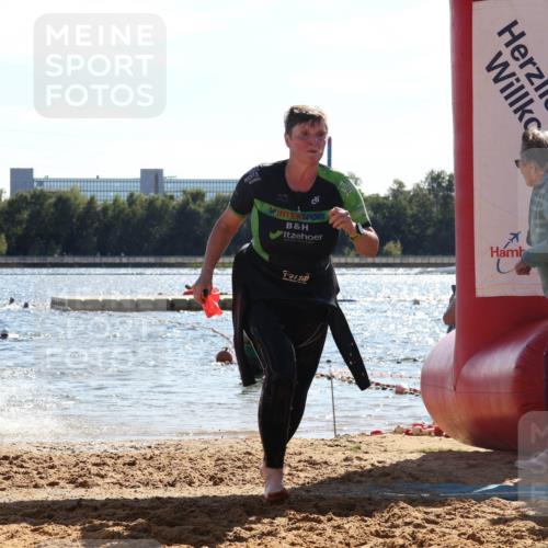 07.09.2025 - 19. Norderstedt Triathlon Luisa Fischer http://msf.ph/oto/8765735 07.09.2025 15:07:42 Schwimmen 415, 936, 1512, 1547 meine-sportfotos.de