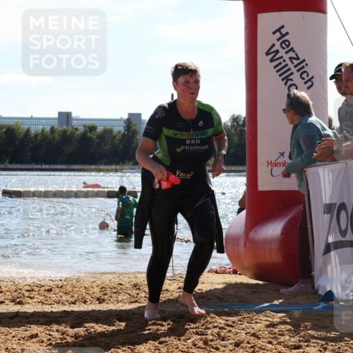 07.09.2025 - 19. Norderstedt Triathlon Luisa Fischer http://msf.ph/oto/8765742 07.09.2025 15:07:42 Schwimmen 415, 936, 1512, 1547 meine-sportfotos.de