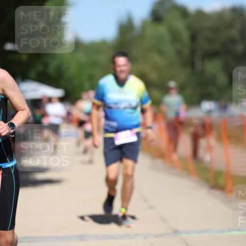 07.09.2025 - 19. Norderstedt Triathlon Michael Strokosch http://msf.ph/oto/8765761 07.09.2025 13:21:08 Laufen 209, 240, 311, 759 meine-sportfotos.de