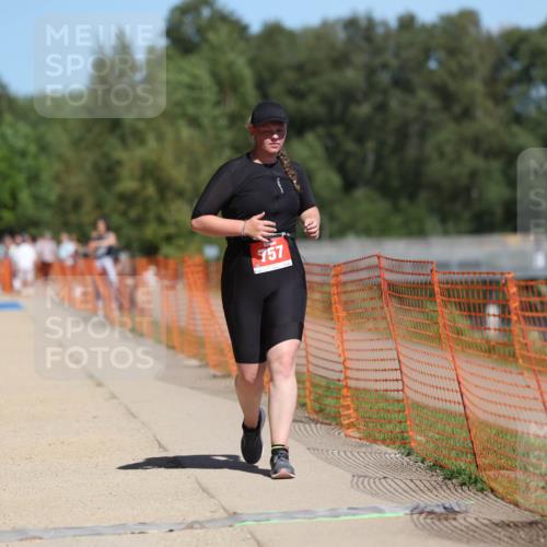 07.09.2025 - 19. Norderstedt Triathlon Michael Strokosch http://msf.ph/oto/8765780 07.09.2025 12:59:52 Laufen 146, 696, 757, 847, 1213 meine-sportfotos.de
