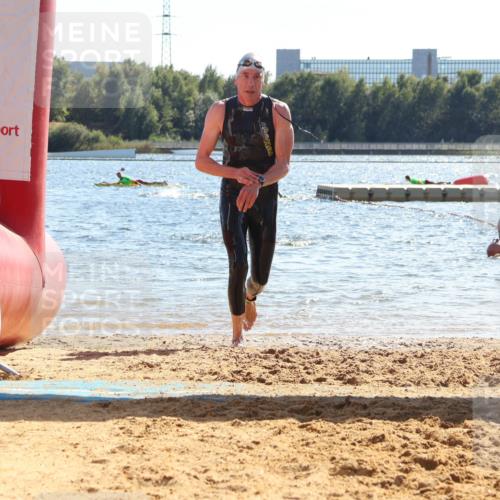 07.09.2025 - 19. Norderstedt Triathlon Luisa Fischer http://msf.ph/oto/8765805 07.09.2025 15:07:50 Schwimmen 415, 1410, 1547 meine-sportfotos.de