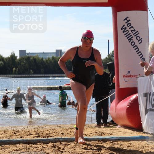 07.09.2025 - 19. Norderstedt Triathlon Luisa Fischer http://msf.ph/oto/8765815 07.09.2025 12:36:57 Schwimmen 270, 321, 323, 329, 330, 333 meine-sportfotos.de