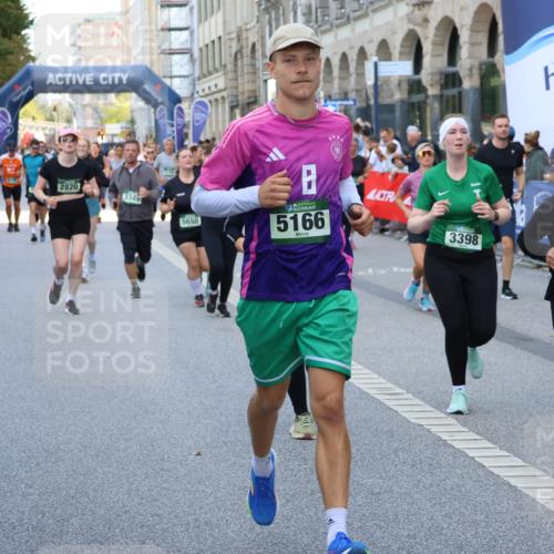07.09.2025 - BARMER Alsterlauf Strokosch-Dieckow http://msf.ph/oto/8765834 07.09.2025 10:11:54 Ziel 2128, 2200, 2331, 2942, 2995, 3302, 3444, 3445, 3446, 3471, 3990, 4101, 4413, 4518, 4519, 4561, 4694, 4829, 4899, 5410, 5492, 5630, 5638, 6126, 6199, 6200, 6310, 6323, 8181, 8182, 8228, 8229, 8498 meine-sportfotos.de
