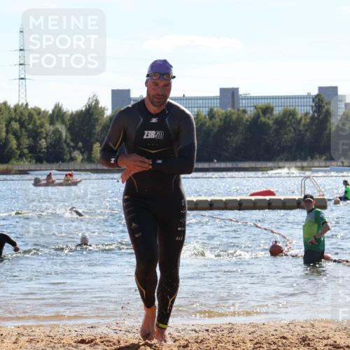 07.09.2025 - 19. Norderstedt Triathlon Luisa Fischer http://msf.ph/oto/8765841 07.09.2025 15:08:35 Schwimmen 1479 meine-sportfotos.de