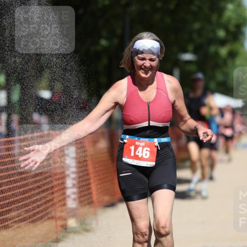 07.09.2025 - 19. Norderstedt Triathlon Michael Strokosch http://msf.ph/oto/8765854 07.09.2025 12:59:55 Laufen 146, 757, 847, 1230, 1235 meine-sportfotos.de
