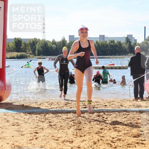 07.09.2025 - 19. Norderstedt Triathlon Luisa Fischer http://msf.ph/oto/8765861 07.09.2025 12:37:02 Schwimmen 313, 321, 329, 330, 333, 343, 804 meine-sportfotos.de