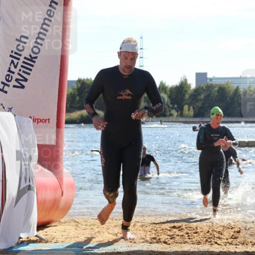 07.09.2025 - 19. Norderstedt Triathlon Luisa Fischer http://msf.ph/oto/8765894 07.09.2025 15:08:48 Schwimmen 894, 918, 1454, 1472, 1479 meine-sportfotos.de