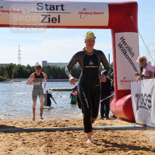07.09.2025 - 19. Norderstedt Triathlon Luisa Fischer http://msf.ph/oto/8765897 07.09.2025 12:37:05 Schwimmen 313, 321, 333, 343, 804 meine-sportfotos.de