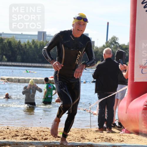 07.09.2025 - 19. Norderstedt Triathlon Luisa Fischer http://msf.ph/oto/8765996 07.09.2025 12:37:29 Schwimmen 338 meine-sportfotos.de