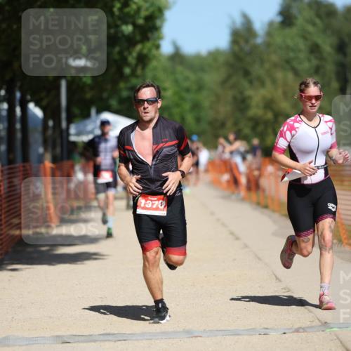 07.09.2025 - 19. Norderstedt Triathlon Michael Strokosch http://msf.ph/oto/8766032 07.09.2025 13:00:03 Laufen 858, 1230, 1235, 1263, 1370 meine-sportfotos.de