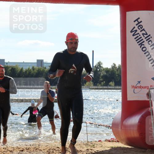 07.09.2025 - 19. Norderstedt Triathlon Luisa Fischer http://msf.ph/oto/8766046 07.09.2025 15:09:23 Schwimmen 384, 406, 893, 1442, 1476, 1524 meine-sportfotos.de