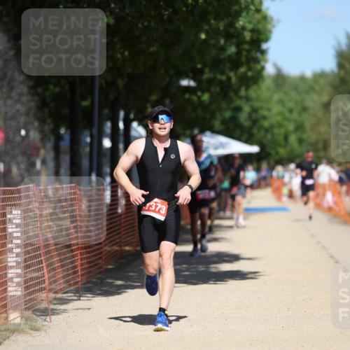 07.09.2025 - 19. Norderstedt Triathlon Michael Strokosch http://msf.ph/oto/8766053 07.09.2025 13:21:25 Laufen 220, 1373 meine-sportfotos.de