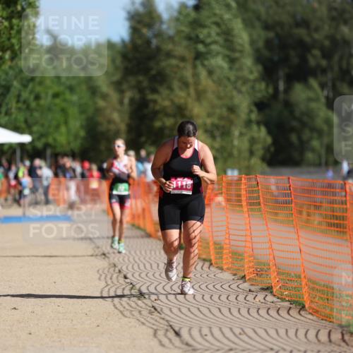 07.09.2025 - 19. Norderstedt Triathlon Michael Strokosch http://msf.ph/oto/8766054 07.09.2025 10:49:48 Laufen 664, 1118 meine-sportfotos.de