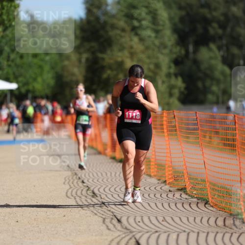 07.09.2025 - 19. Norderstedt Triathlon Michael Strokosch http://msf.ph/oto/8766089 07.09.2025 10:49:49 Laufen 664, 1118 meine-sportfotos.de