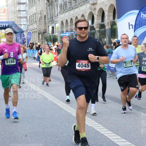 07.09.2025 - BARMER Alsterlauf Strokosch-Dieckow http://msf.ph/oto/8766105 07.09.2025 10:11:52 Ziel 2128, 2200, 2331, 2599, 2942, 2995, 3302, 3444, 3445, 3446, 3471, 3613, 3614, 3990, 4264, 4413, 4518, 4519, 4561, 4694, 4899, 5410, 5613, 5614, 5630, 5638, 5956, 6009, 6126, 6199, 6200, 6310, 6323, 8181, 8182, 8228, 8229, 8498 meine-sportfotos.de