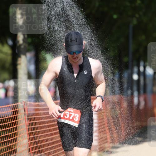 07.09.2025 - 19. Norderstedt Triathlon Michael Strokosch http://msf.ph/oto/8766116 07.09.2025 13:21:27 Laufen 220, 338, 1373 meine-sportfotos.de