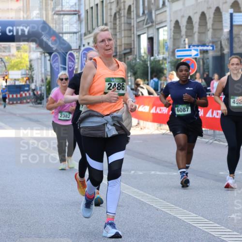 07.09.2025 - BARMER Alsterlauf Strokosch-Dieckow http://msf.ph/oto/8766148 07.09.2025 10:29:42 Ziel 3950, 4126 meine-sportfotos.de
