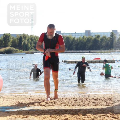 07.09.2025 - 19. Norderstedt Triathlon Luisa Fischer http://msf.ph/oto/8766254 07.09.2025 15:10:17 Schwimmen 421 meine-sportfotos.de